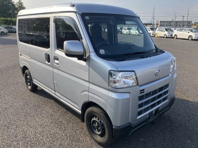 Daihatsu Hijet Cargo S700V 2022